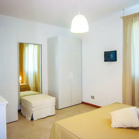 Apartment Bosco Dell'impero Nettuno *