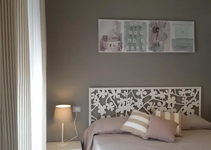 Bosco Dell'impero Nettuno Διαμέρισμα Μπιμπιόνε