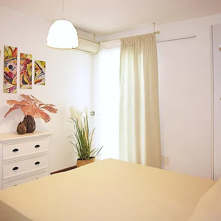Bosco Dell'impero Nettuno Appartement
