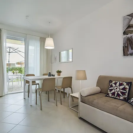 Bosco Dell'impero Nettuno * Бибионе