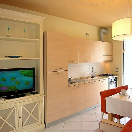 Апартаменты Bosco Dell'impero Nettuno *