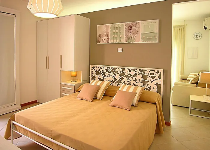 Bosco Dell'impero Nettuno Apartment *